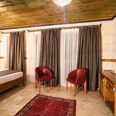 Hotel Sapphire Stone