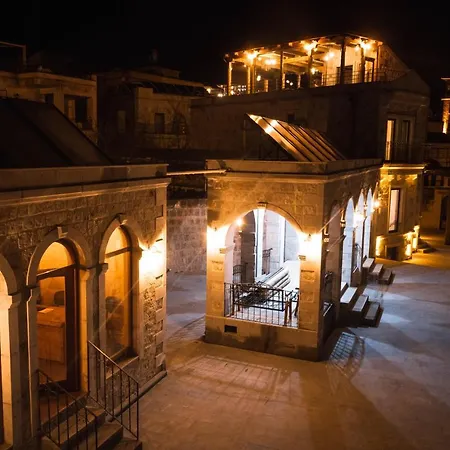 Sapphire Stone House Hotel 4*