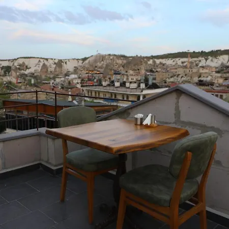 Sapphire Stone House מלון 4*