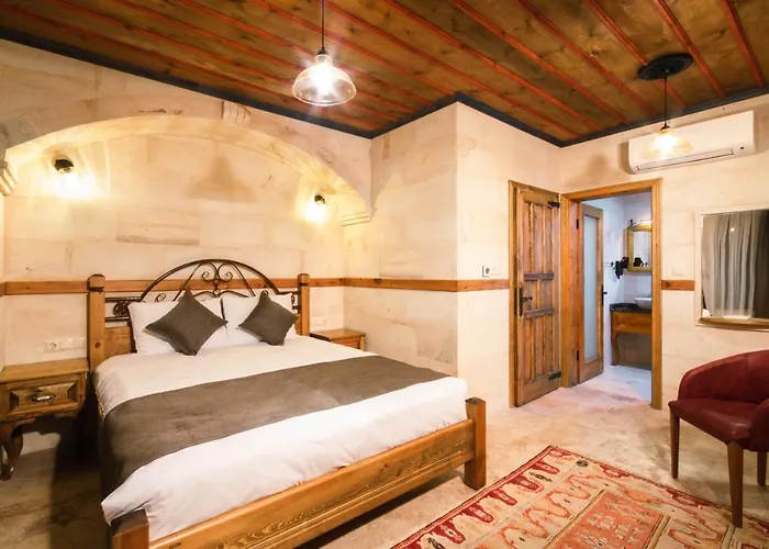 Sapphire Stone House 4*